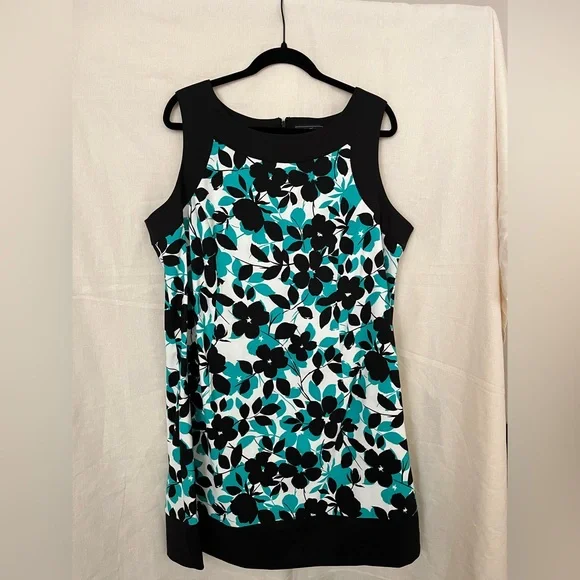 Jessica Howard Dress - Floral Print - Teal, Black and White - size 18W - Picture 2 of 15